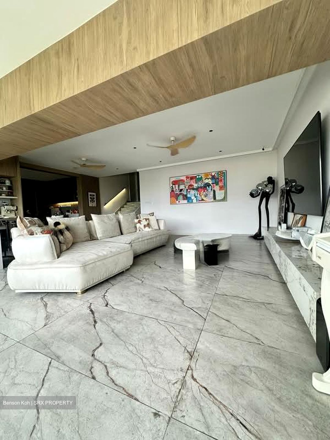 Townhouse Apartments (D9), Apartment #569614371